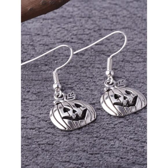 SILVER PUMPKIN JACK-O-LANTERN DANGLE EARRINGS - Picture 2 of 6